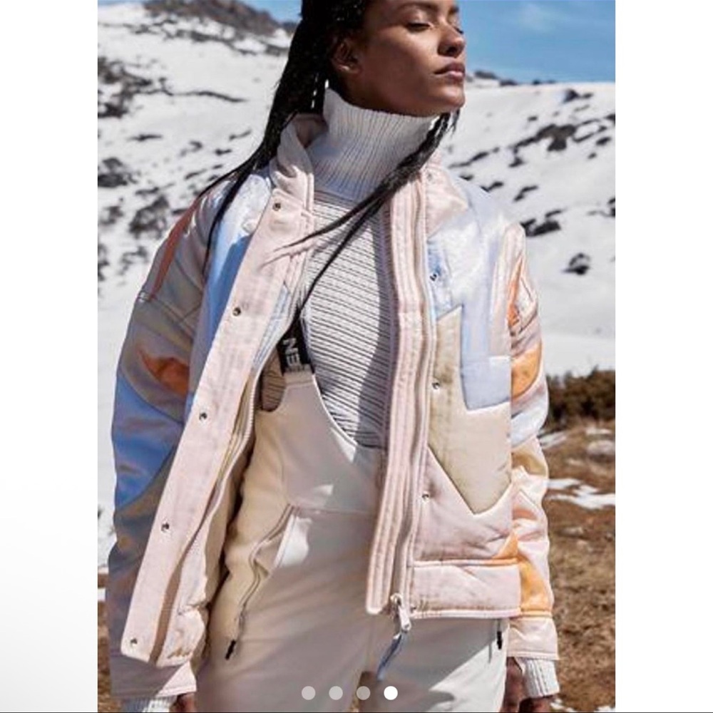 Free People Shine On Puffer Jacket Size XS Stylish Women's Multicolor Jacket